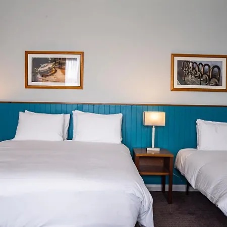 Highfield Hotell 3*