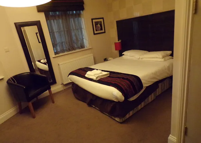 Highfield By Greene King Hotel 3*